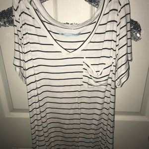 Stripped t-shirt with pocket